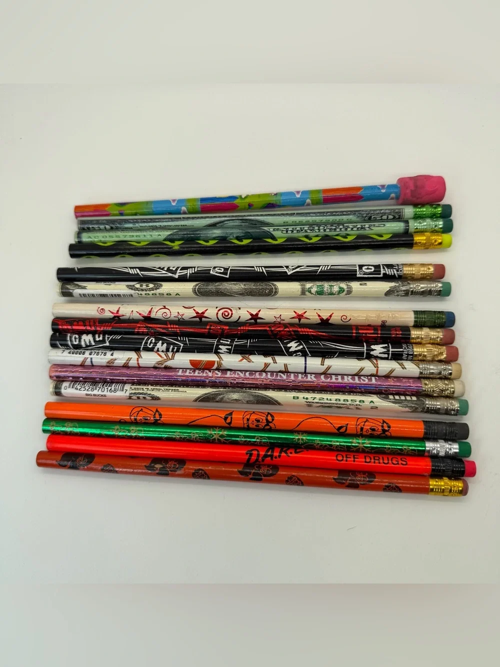 Mixed Lot 90s pencils DARE HALLOWEEN MONEY NWO WWF Lisa frank